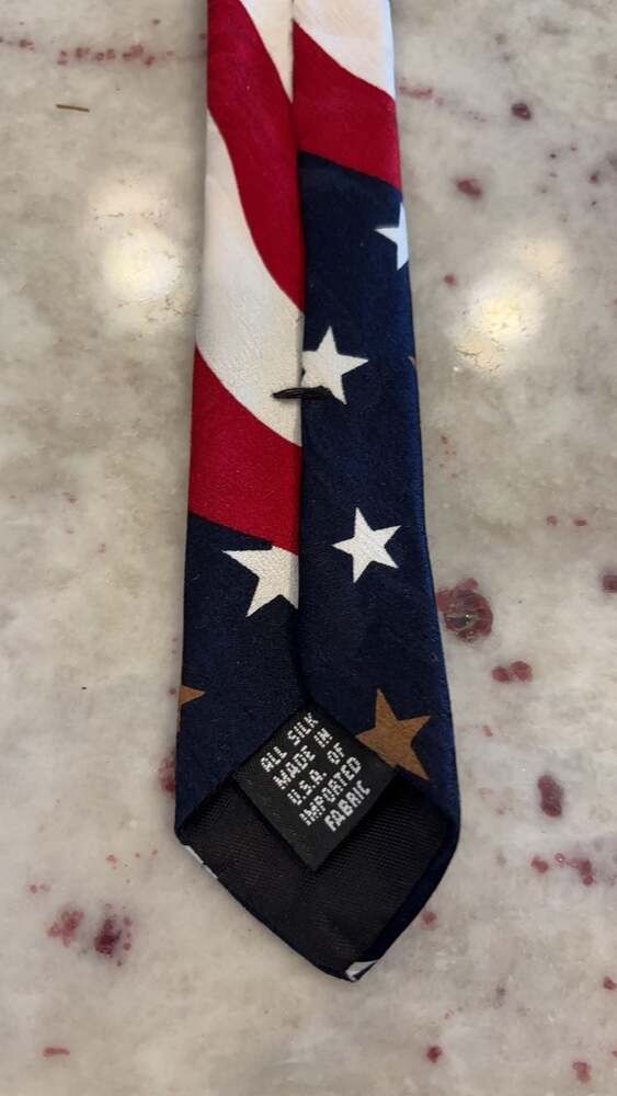 Vintage All Silk American Flag Patriotic Necktie Red White Blue Stars n Stripes - Picture 2 of 3
